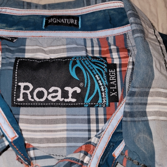 Roar Signature Embroidered Plaid Shirt - Picture 3 of 4